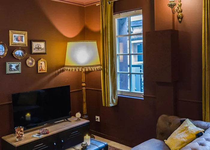 Le Peaky Blinder, Bain Et Cocktails Centre Bergerac